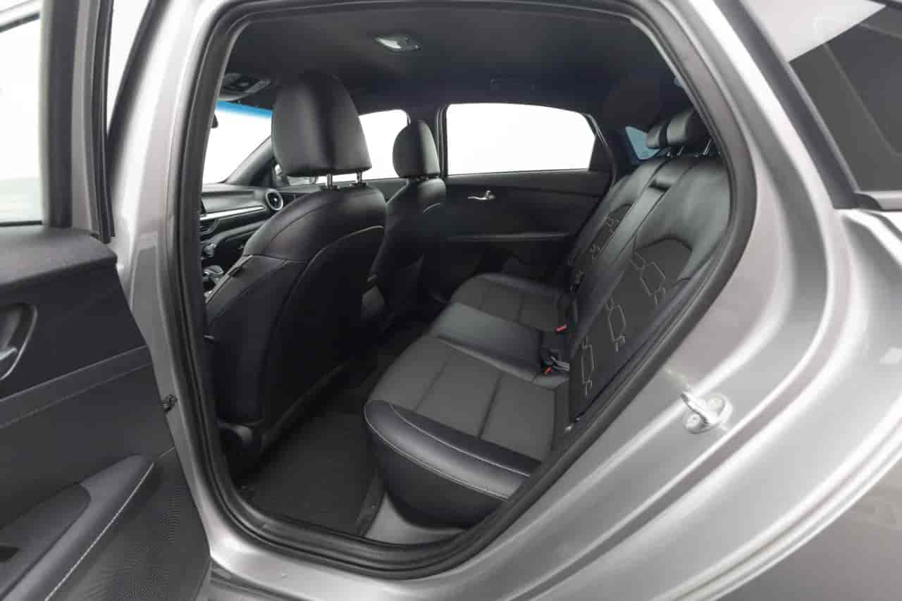 KIA Forte - 8