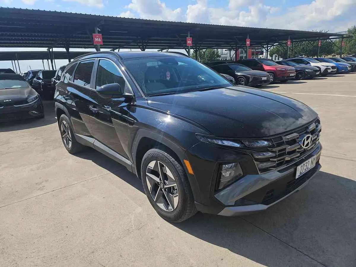HYUNDAI Tucson - 3