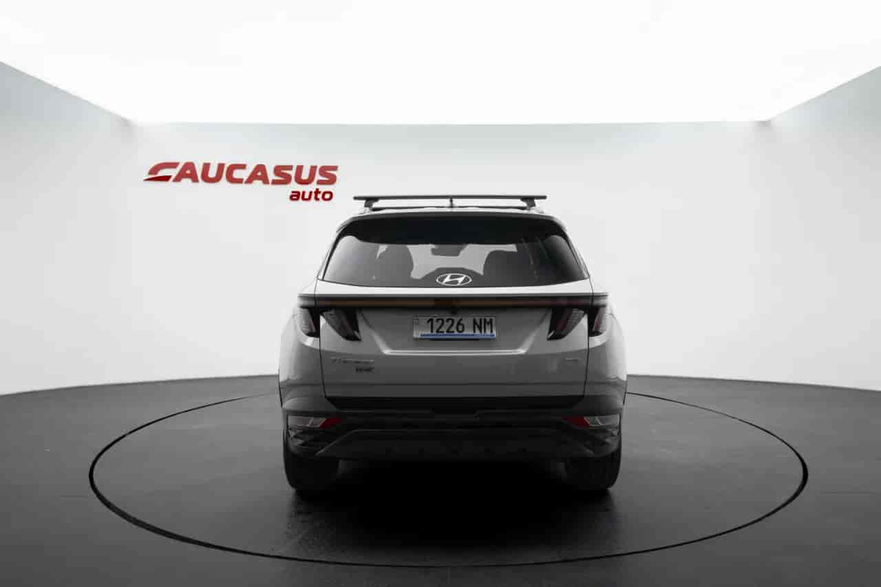 HYUNDAI Tucson - 5