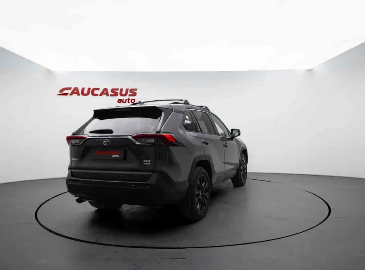 TOYOTA RAV4 - 4