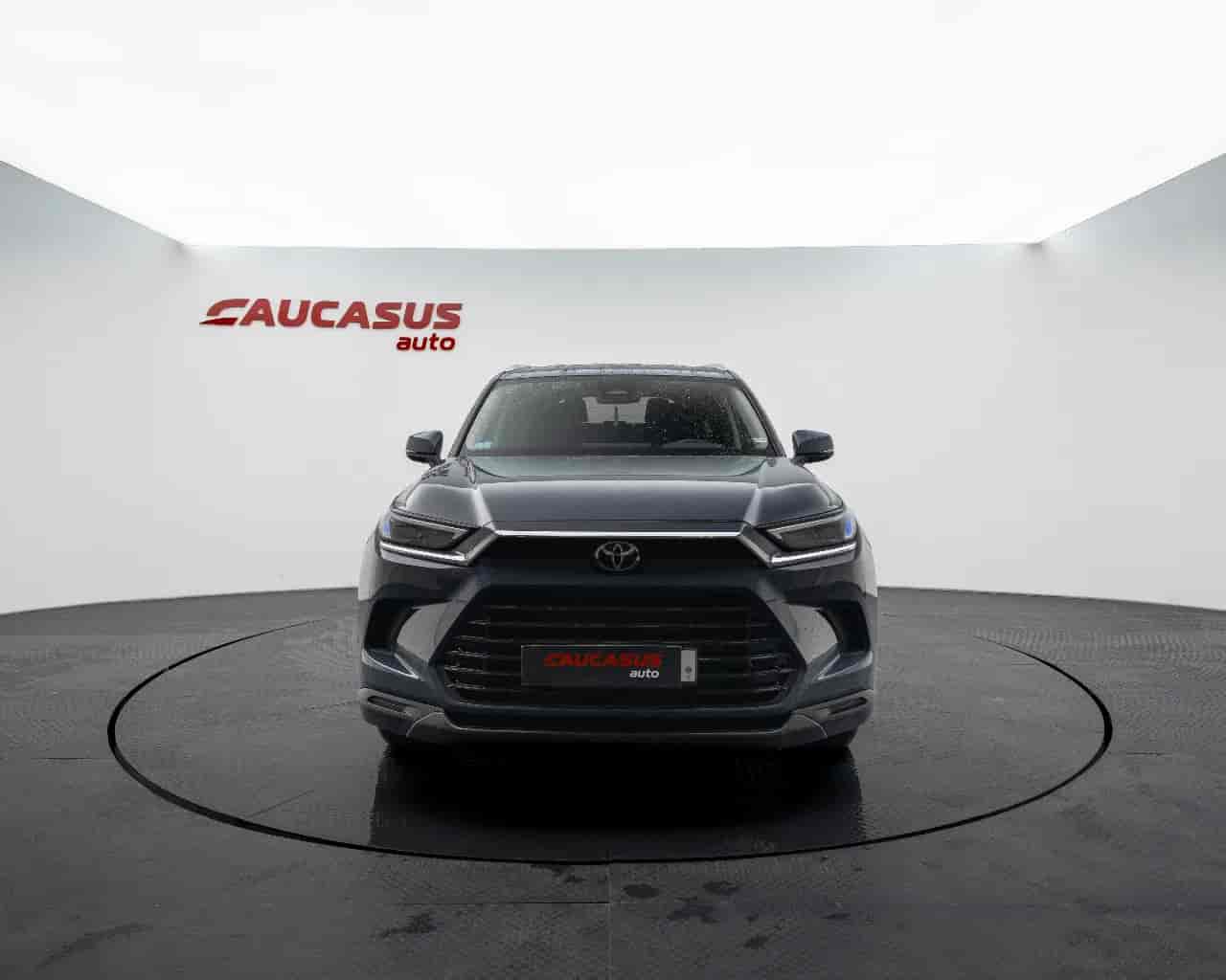 TOYOTA Grand Highlander - 2