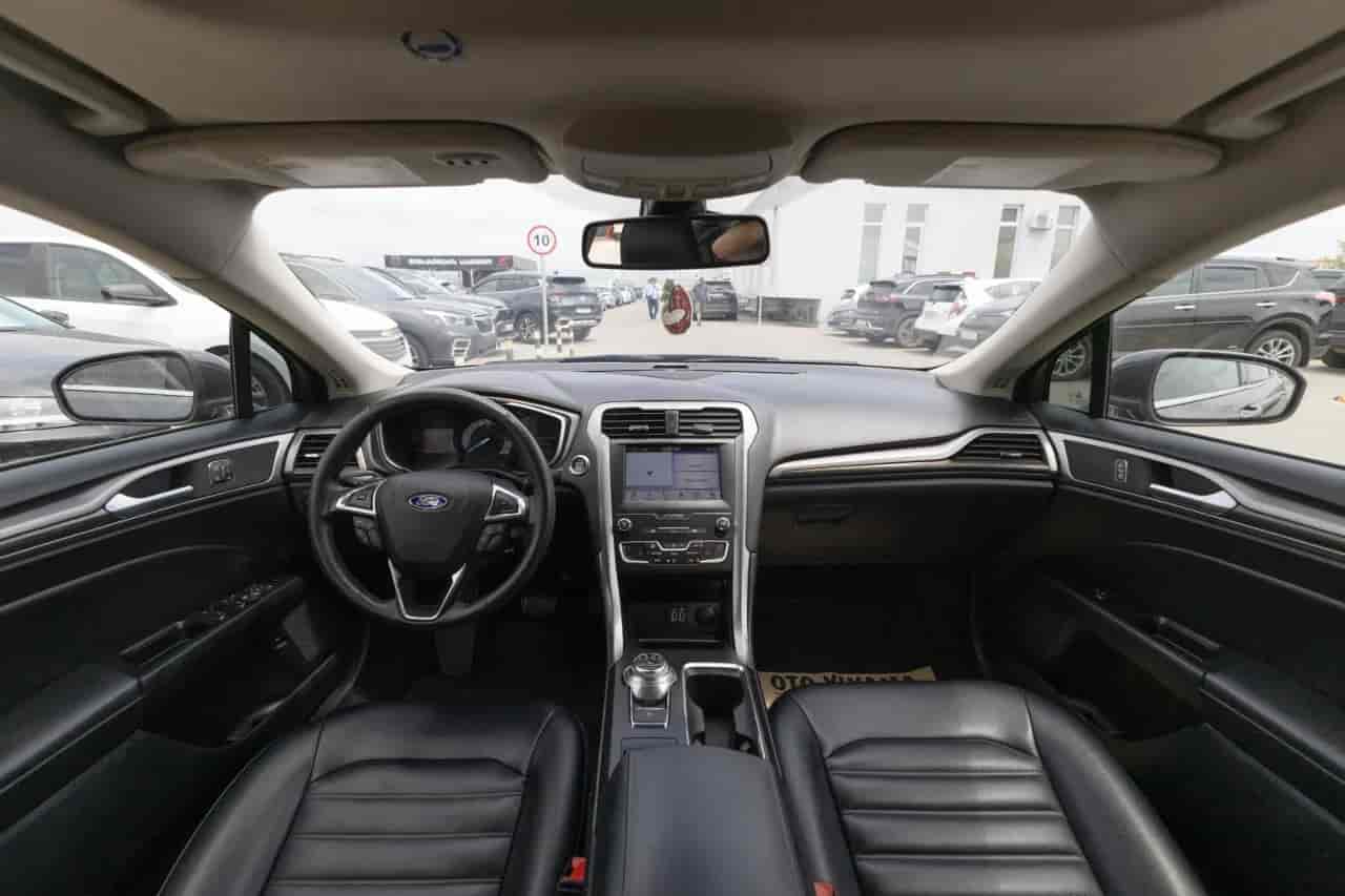 FORD Fusion - 9