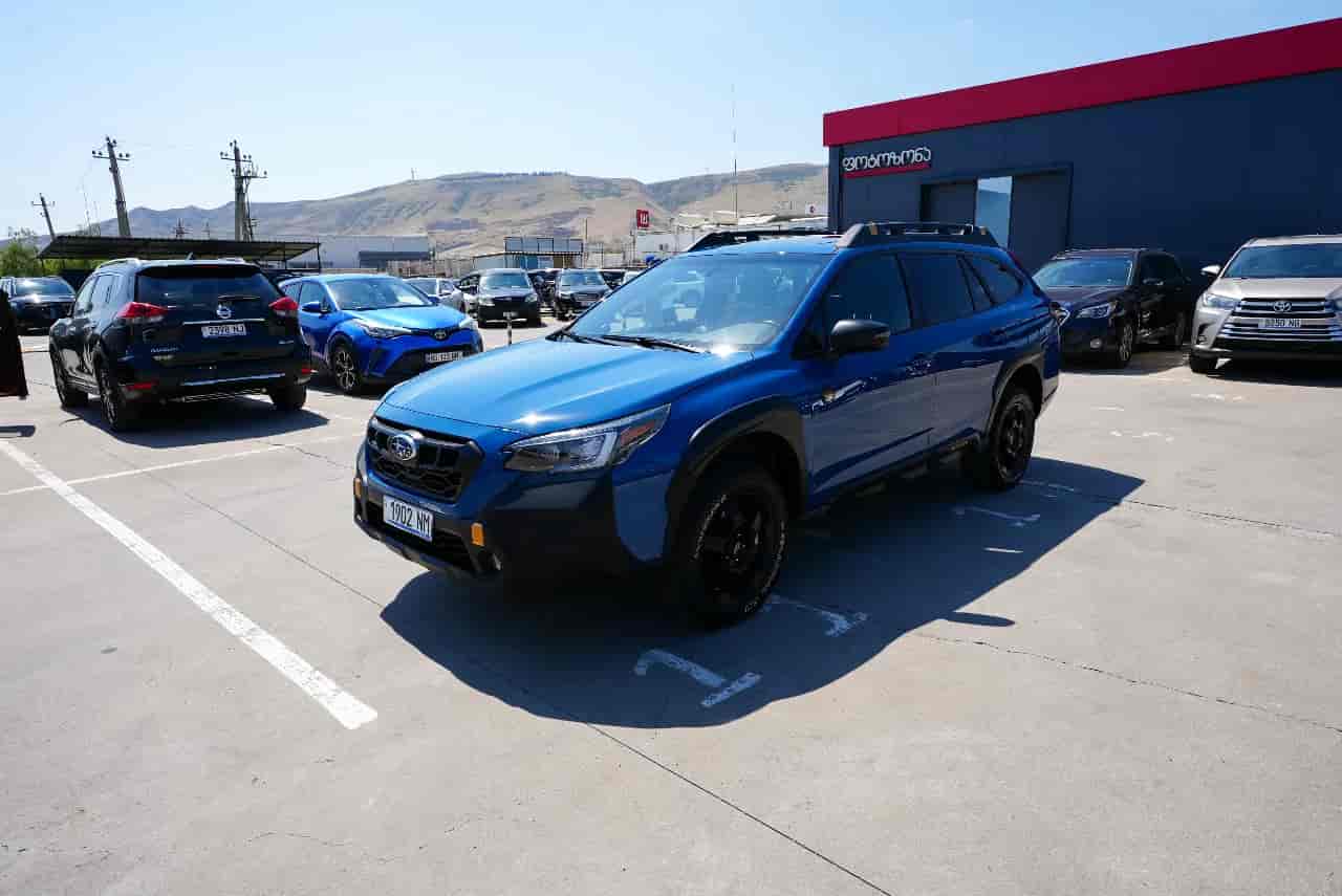 SUBARU Outback - 1