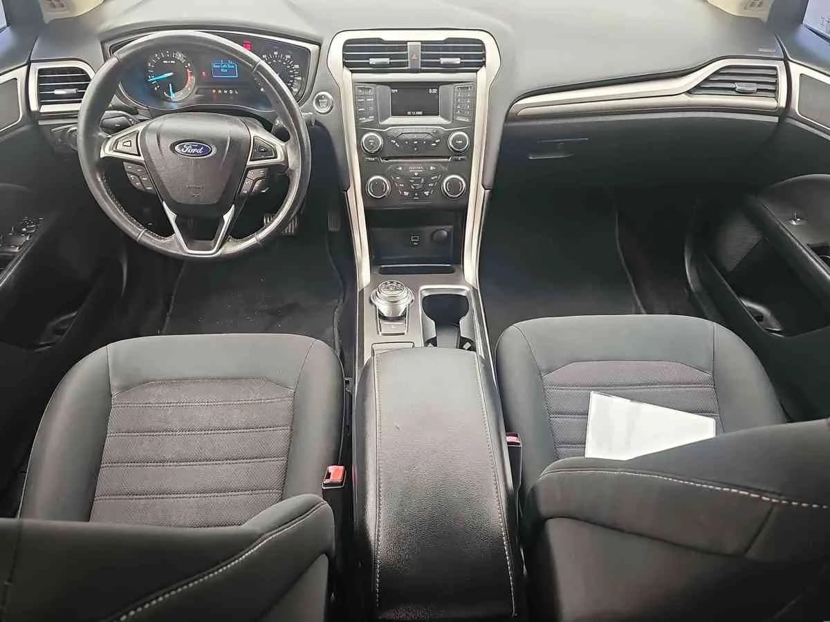 FORD Fusion - 8