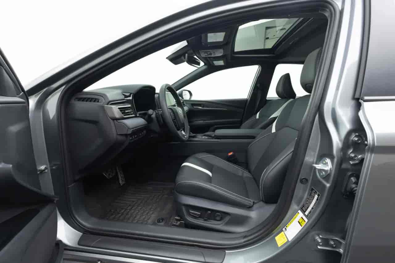TOYOTA Camry - 10