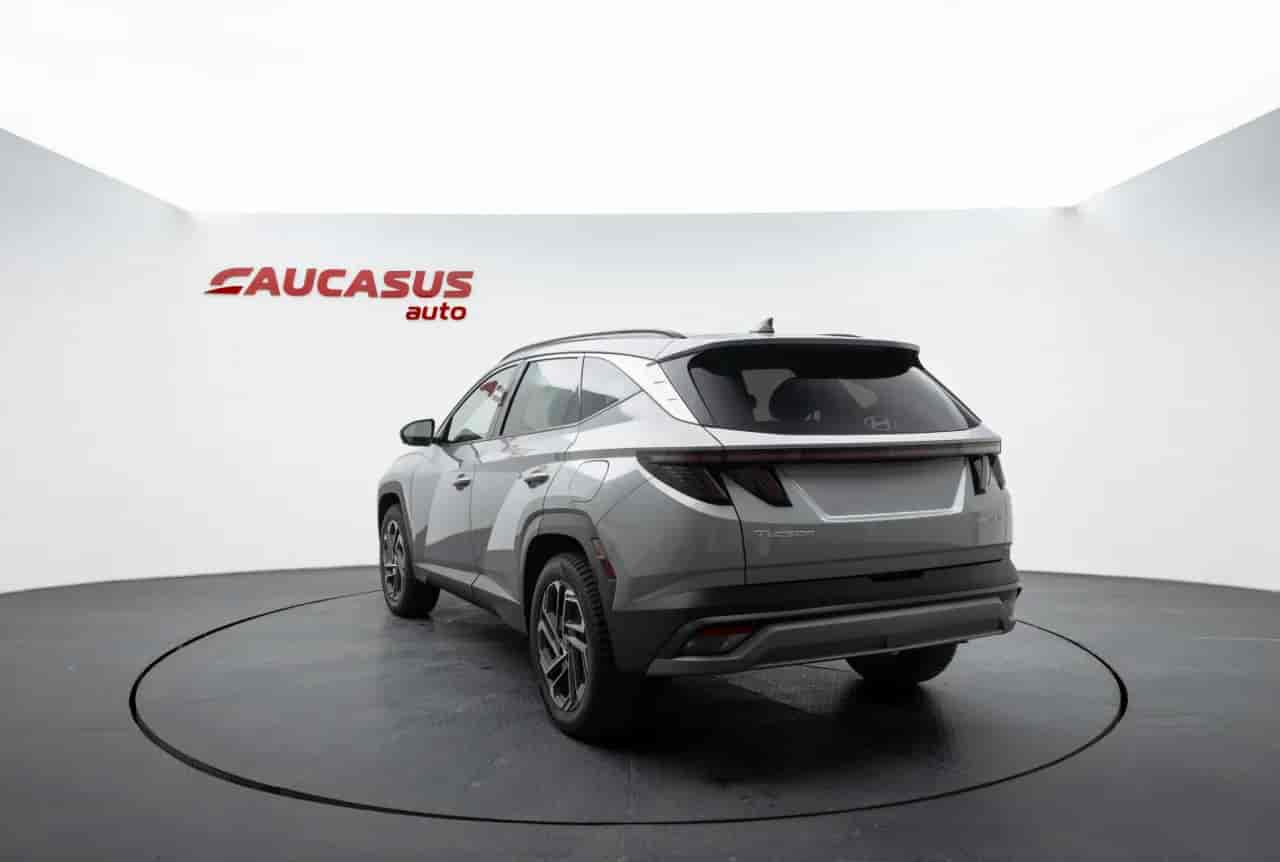 HYUNDAI Tucson - 6