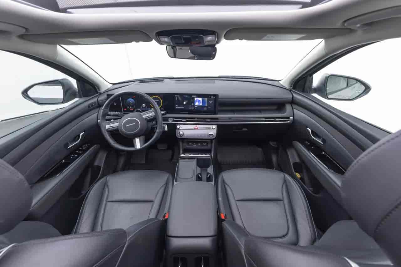 HYUNDAI Tucson - 8