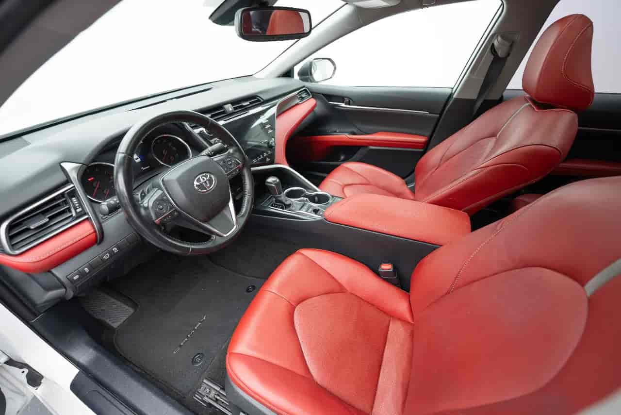 TOYOTA Camry - 8