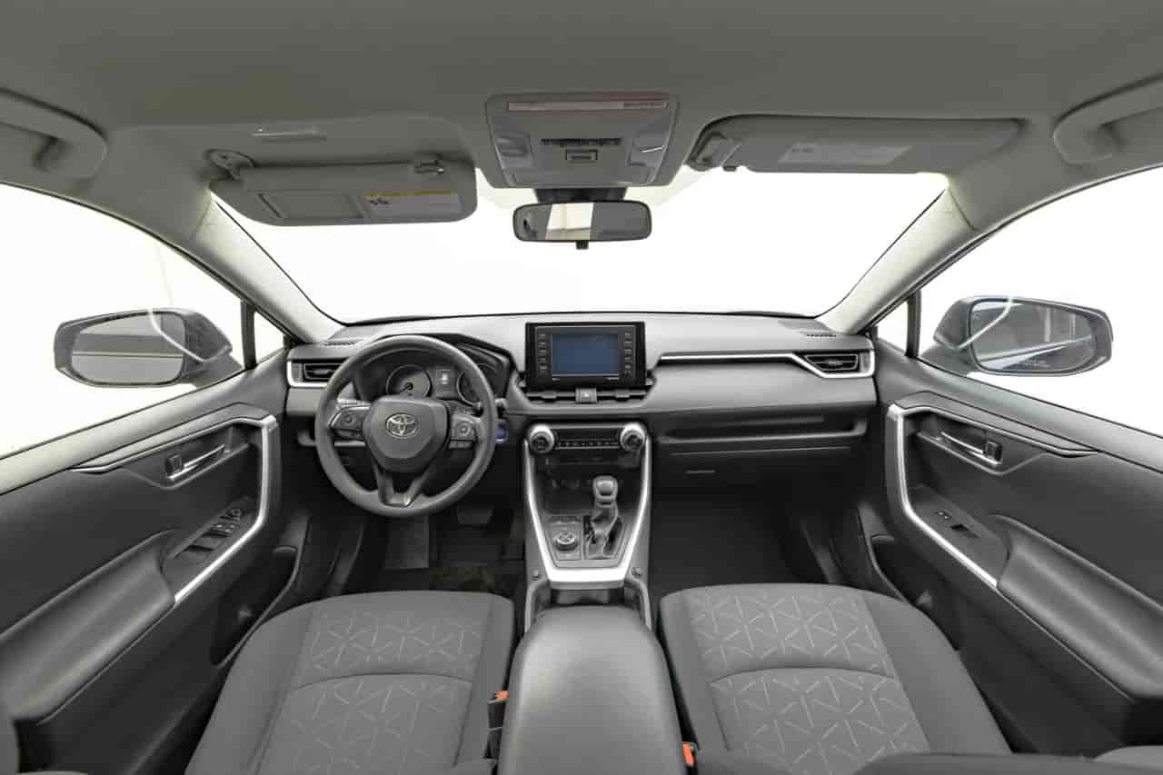 TOYOTA RAV4 - 8