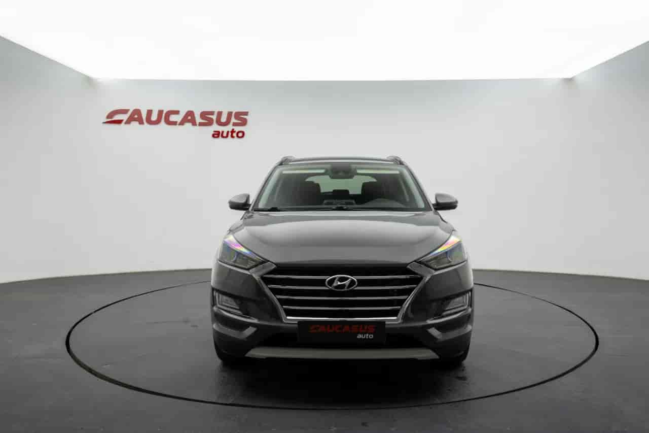 HYUNDAI Tucson - 2
