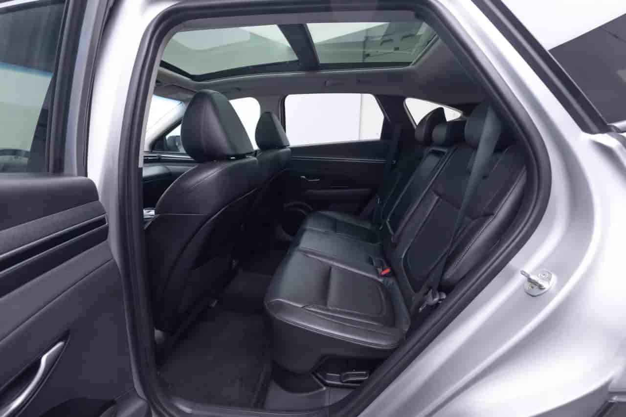 HYUNDAI Tucson - 8