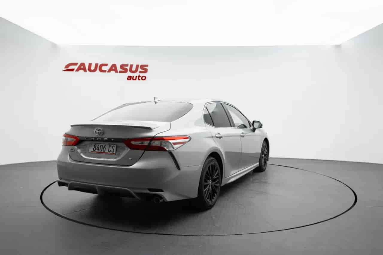 TOYOTA Camry - 4