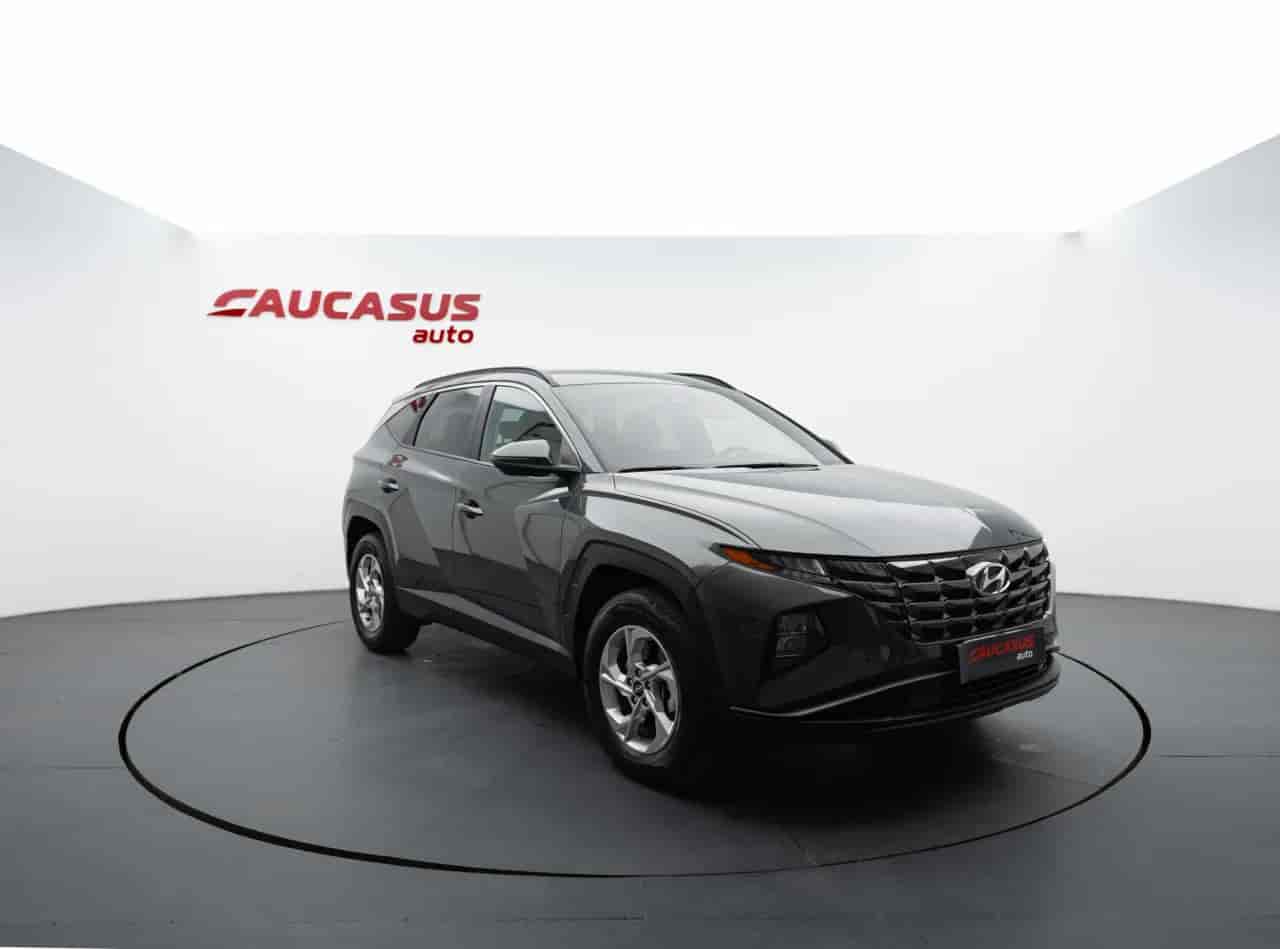 HYUNDAI Tucson - 3