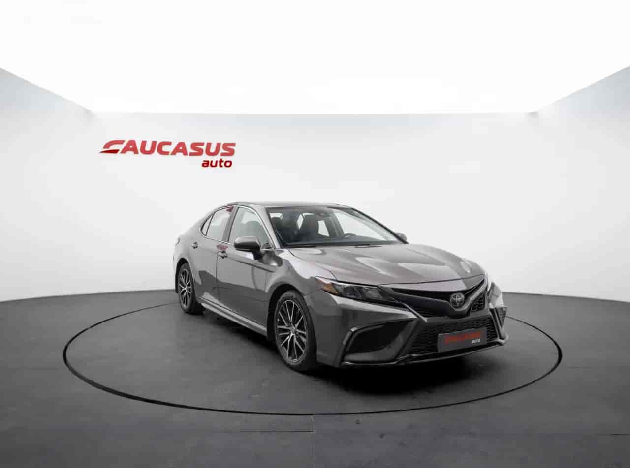TOYOTA Camry - 3