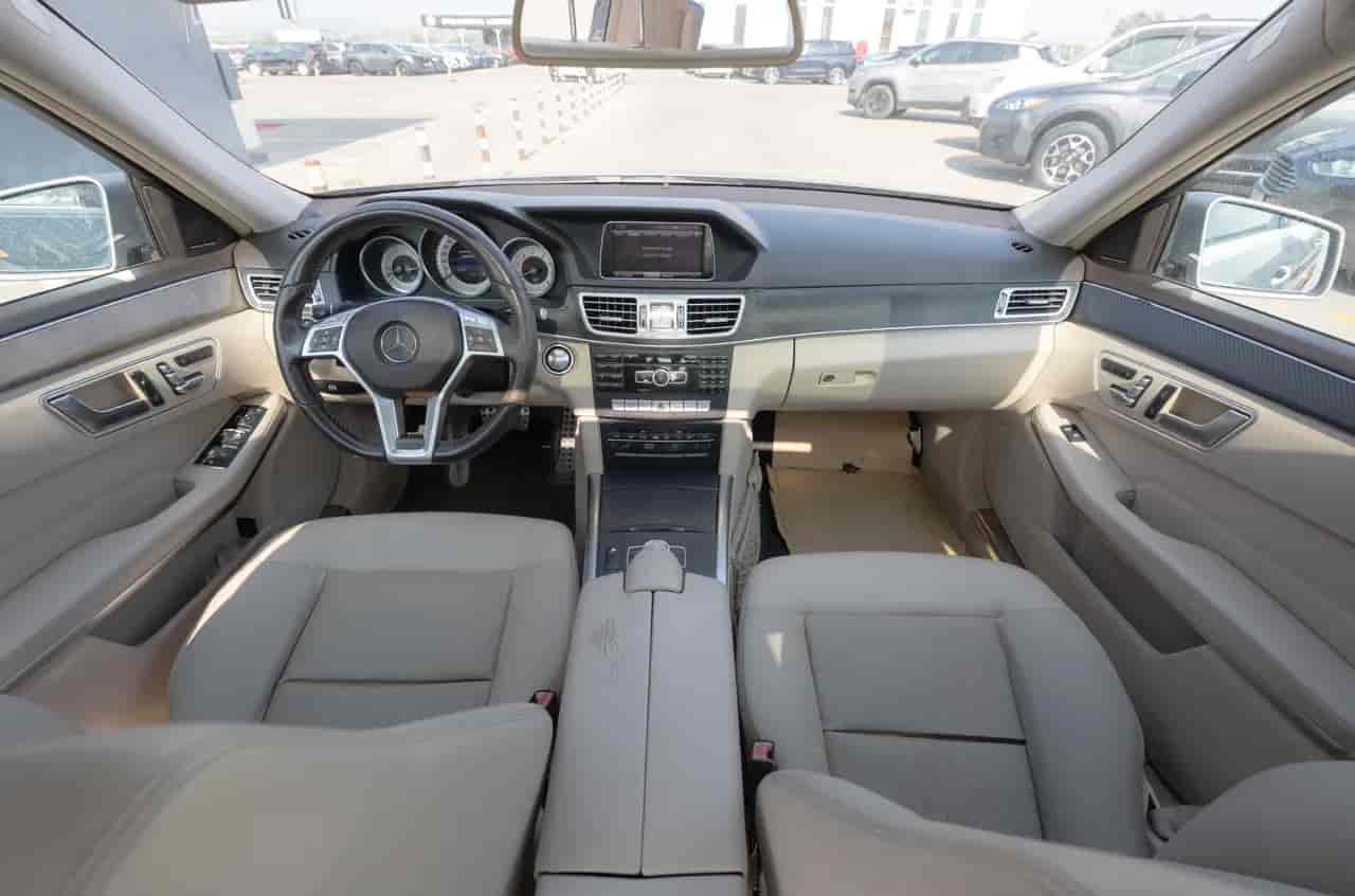 MERCEDES-BENZ E-Class - 9