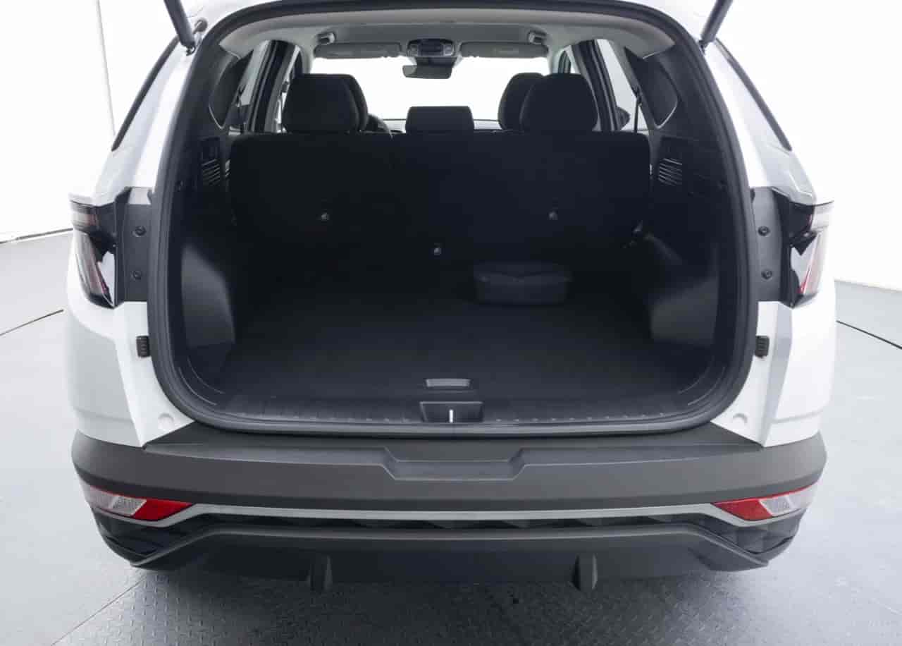 HYUNDAI Tucson - 7