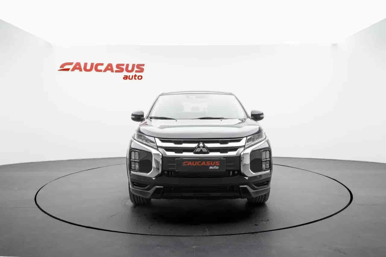 MITSUBISHI Outlander Sport - 2