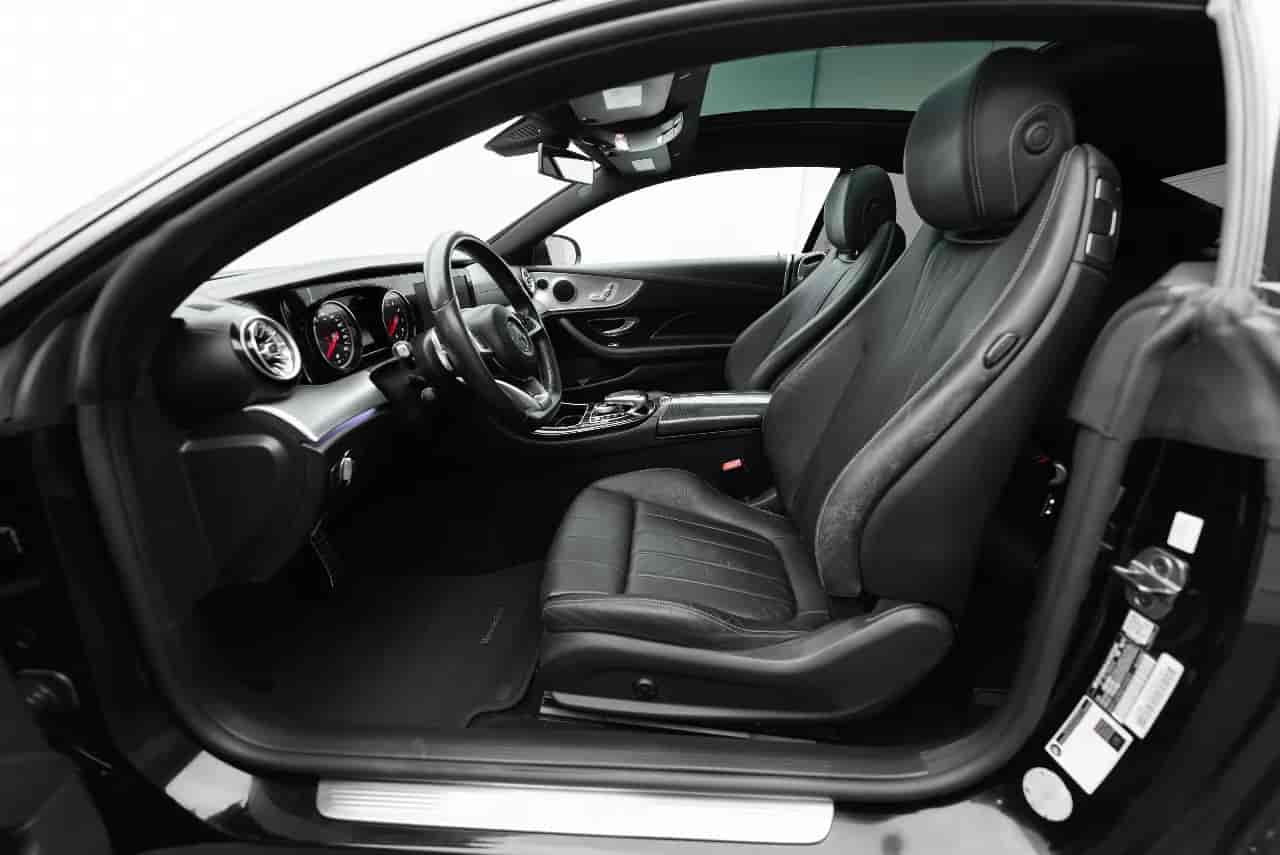 MERCEDES-BENZ E-Class - 8