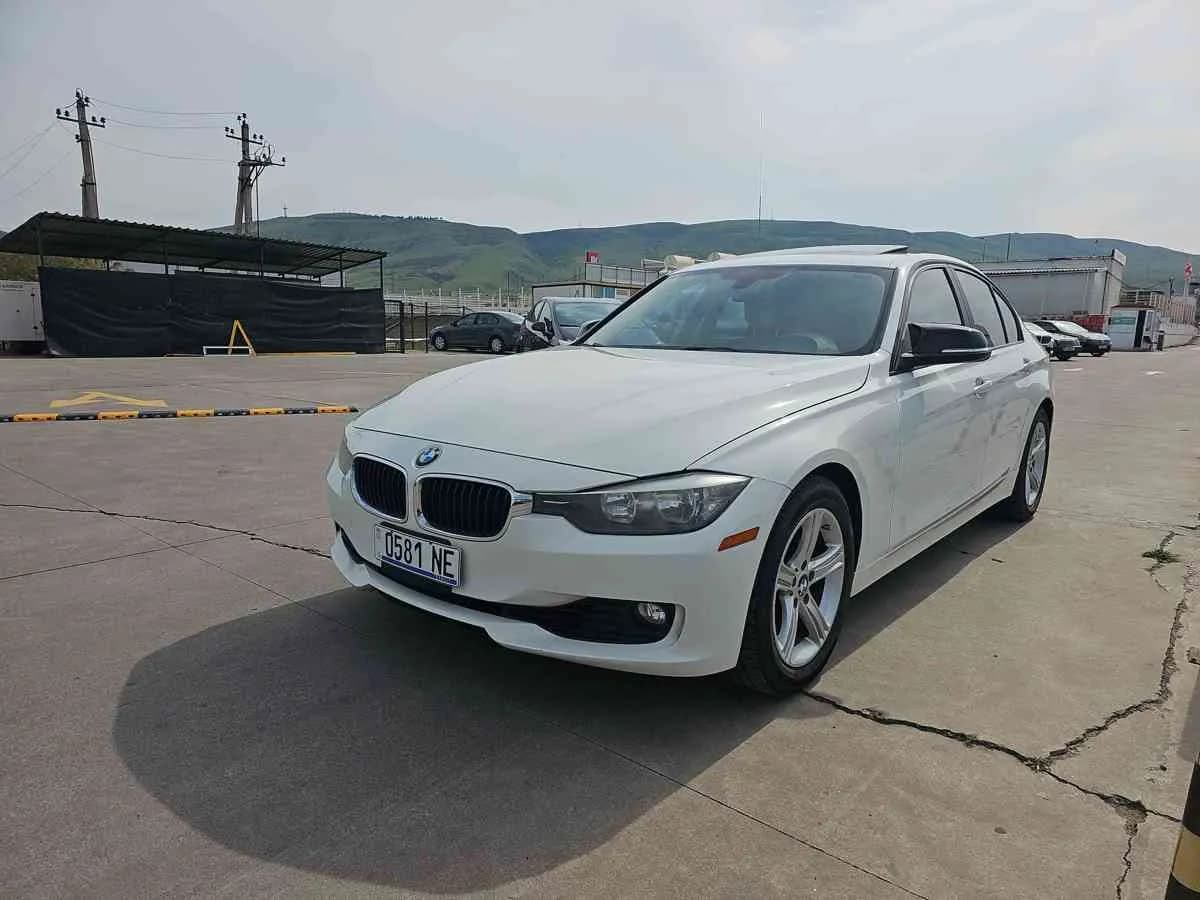 BMW 328i - 1