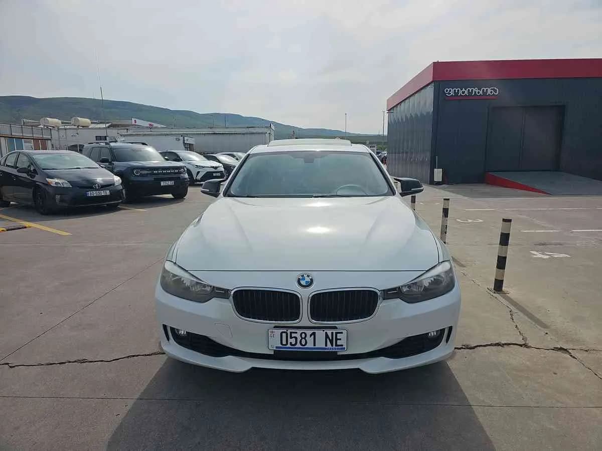 BMW 328i - 2