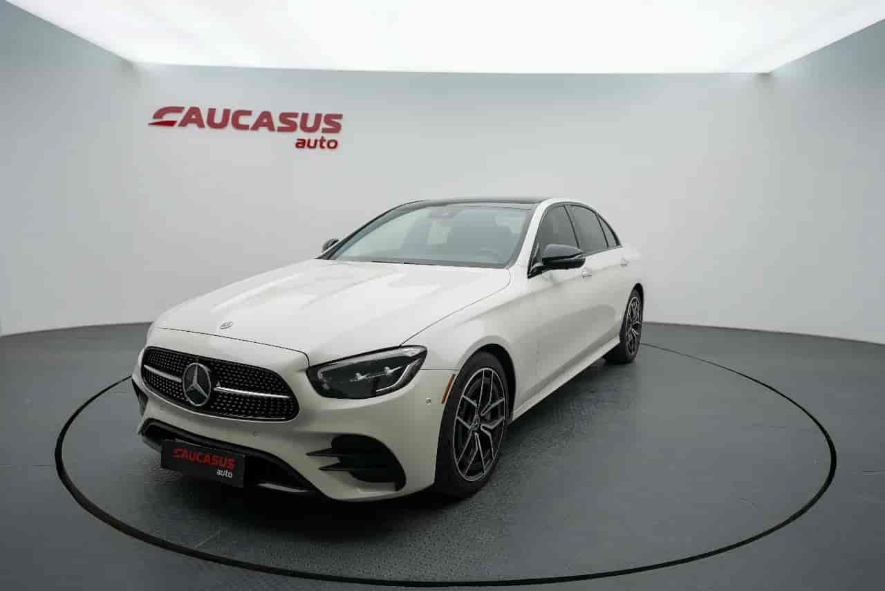 MERCEDES-BENZ E-Class - 1