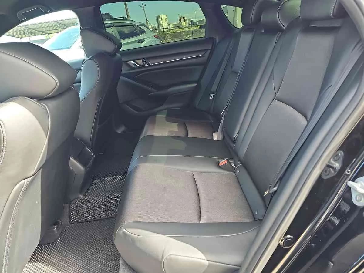 HONDA Accord - 7
