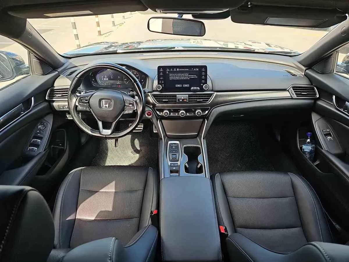 HONDA Accord - 8