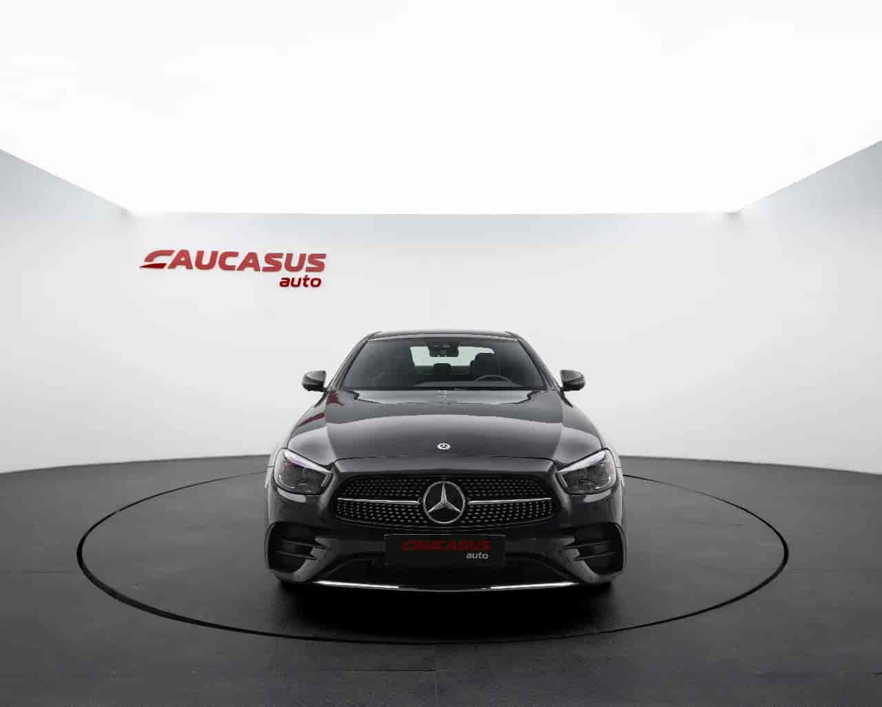 MERCEDES-BENZ E-Class - 2
