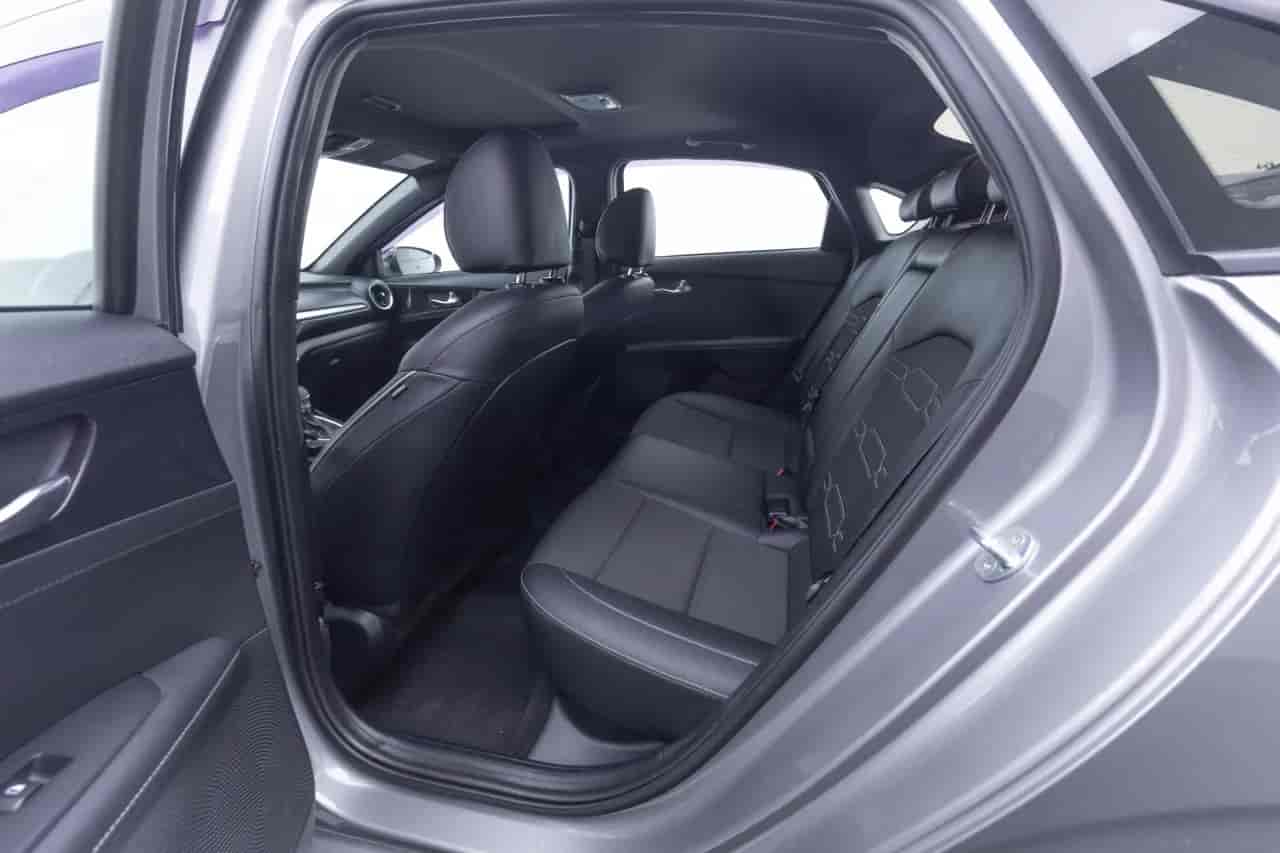 KIA Forte - 8