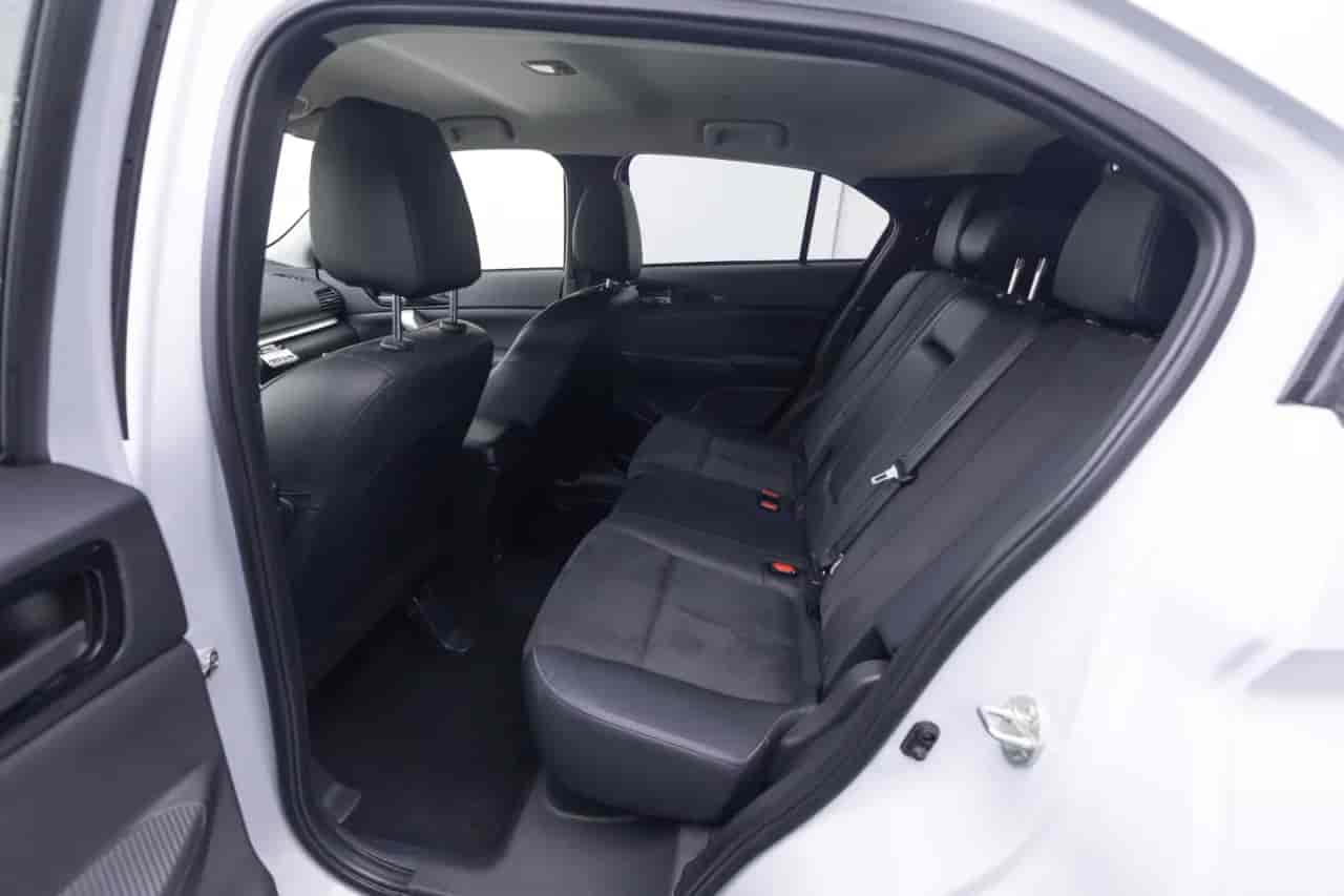 MITSUBISHI Eclipse Cross - 8