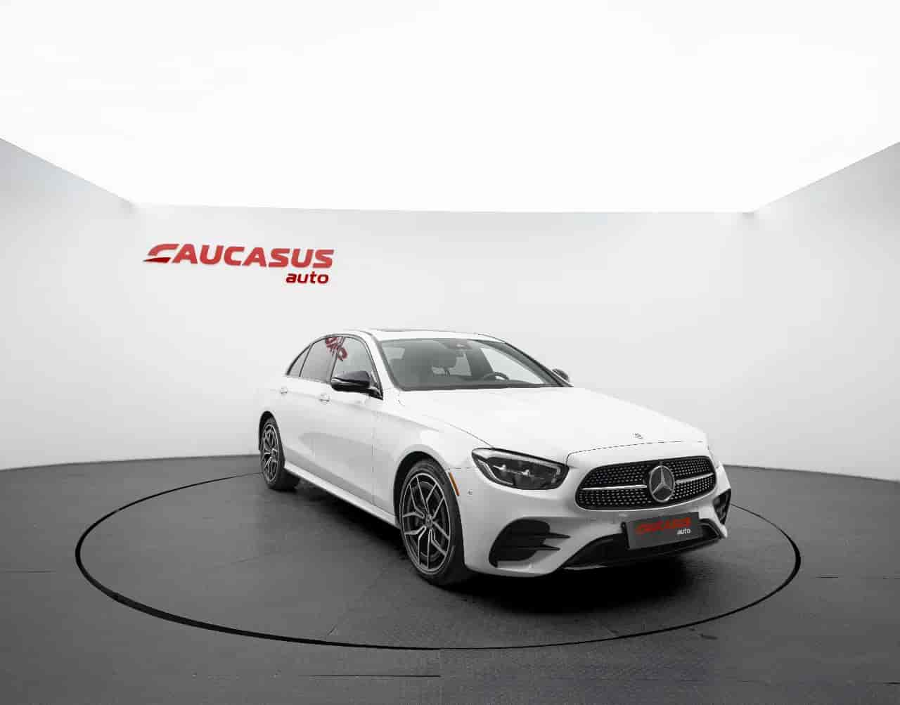 MERCEDES-BENZ E-Class - 3