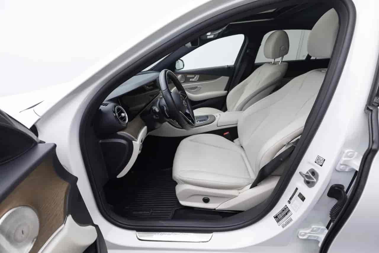 MERCEDES-BENZ E-Class - 10