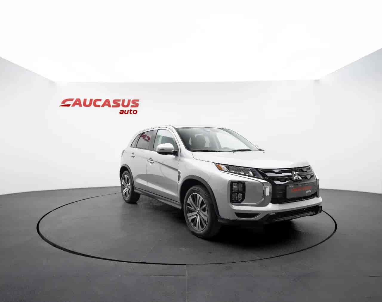 MITSUBISHI Outlander - 3