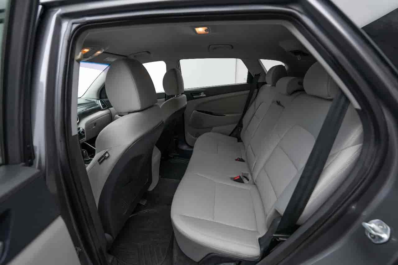 HYUNDAI Tucson - 8
