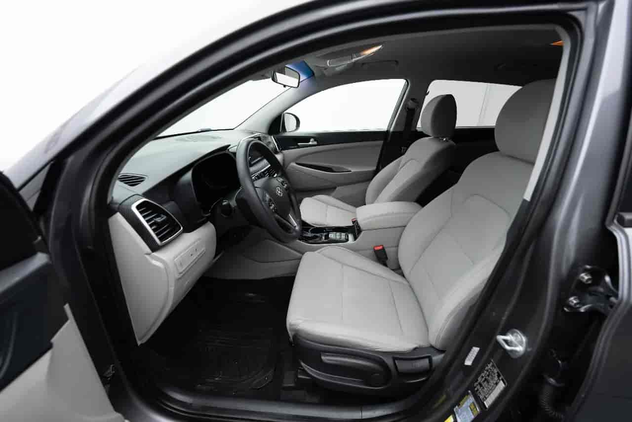HYUNDAI Tucson - 10