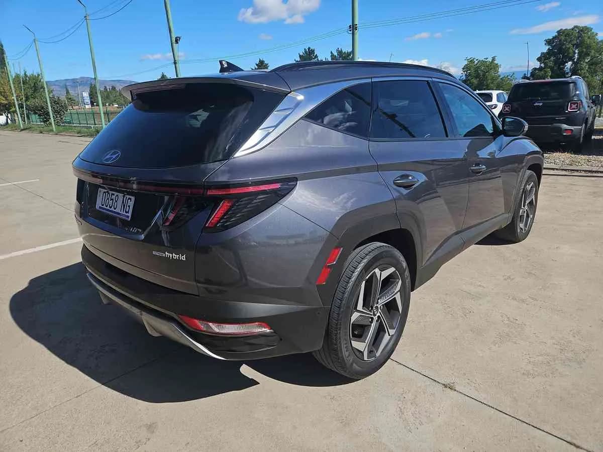 HYUNDAI Tucson - 5