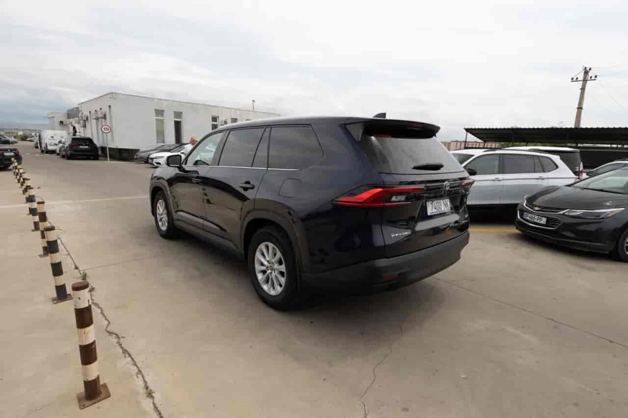 TOYOTA Grand Highlander - 6