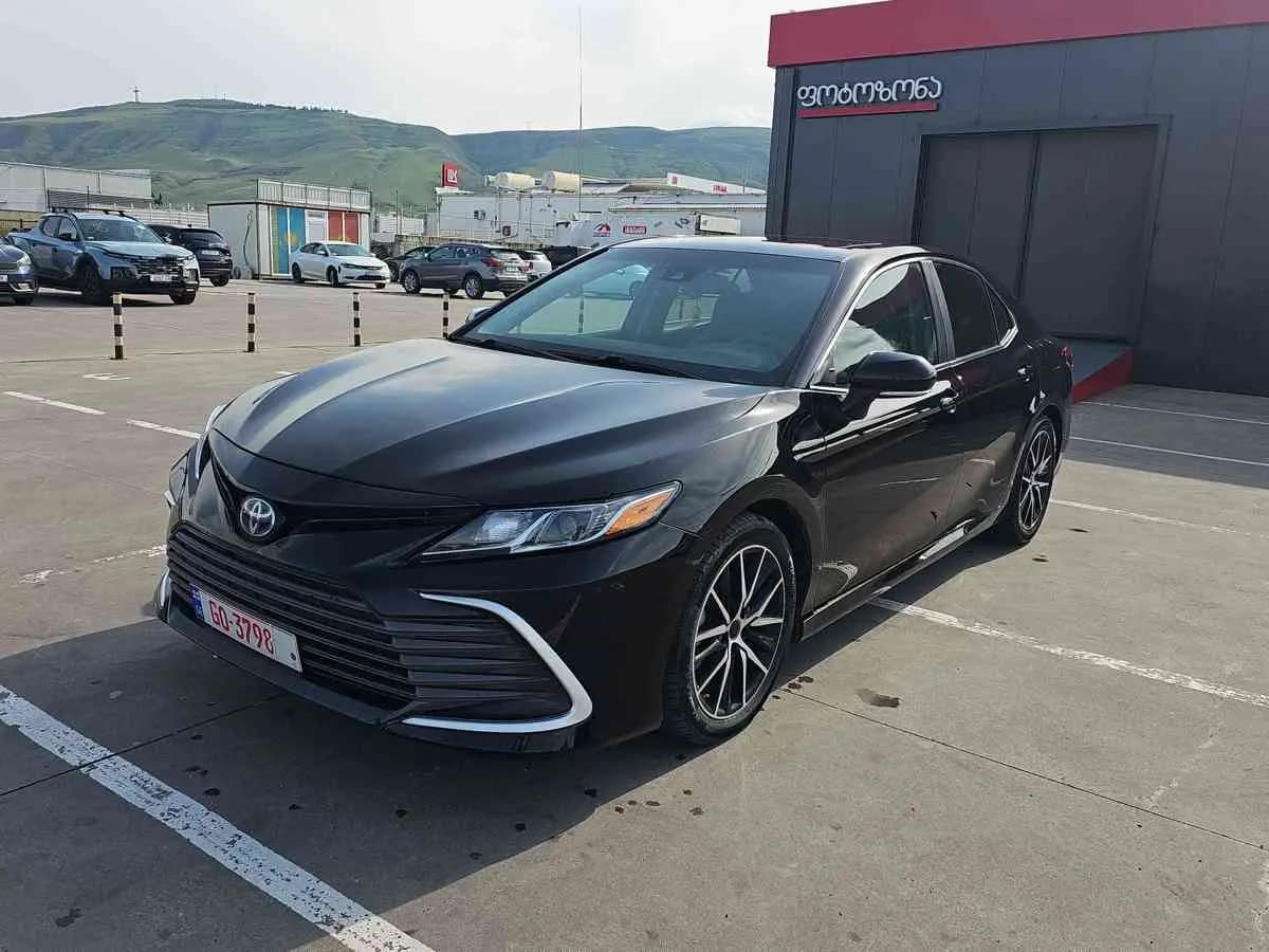 TOYOTA Camry - 1