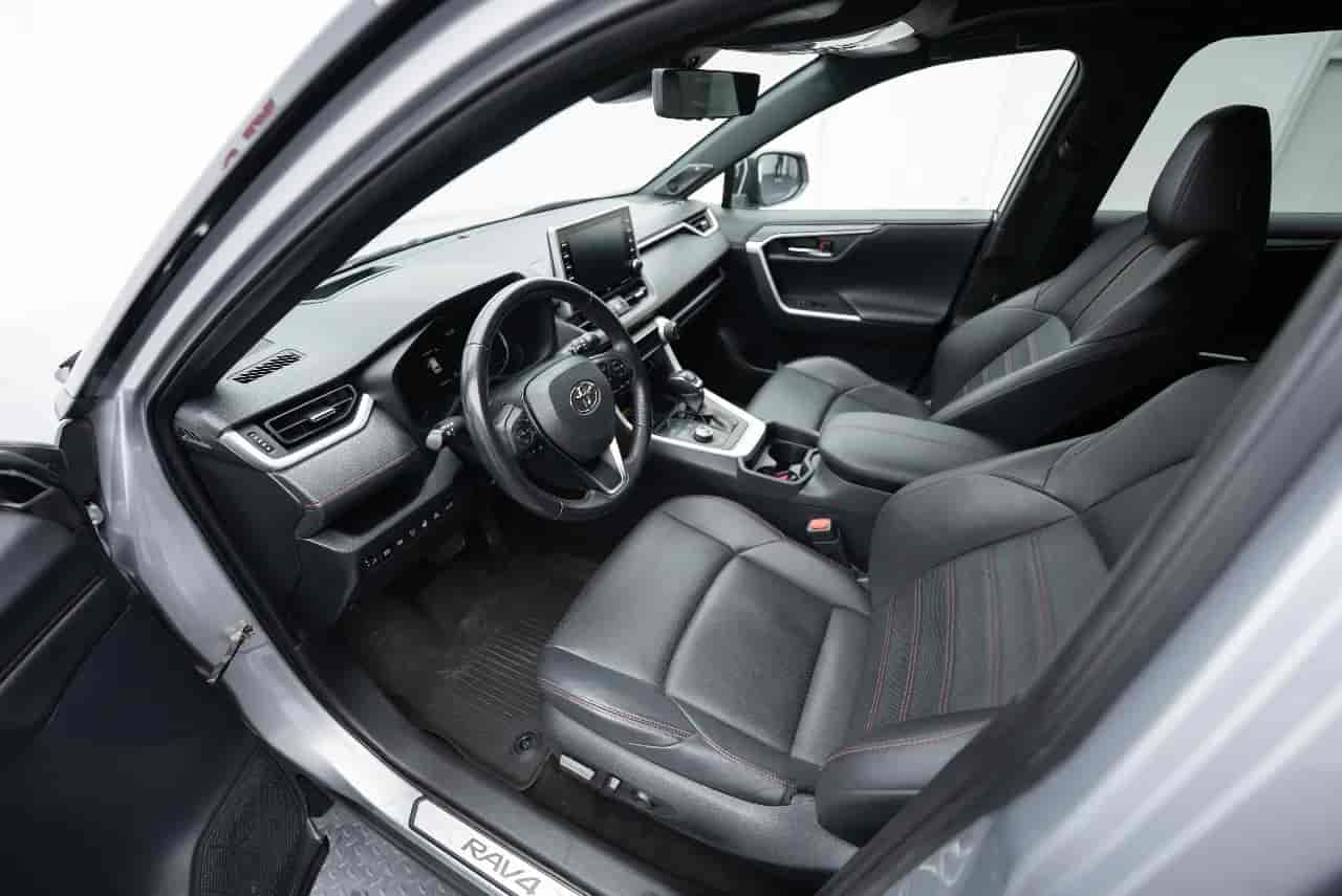 TOYOTA RAV4 - 10