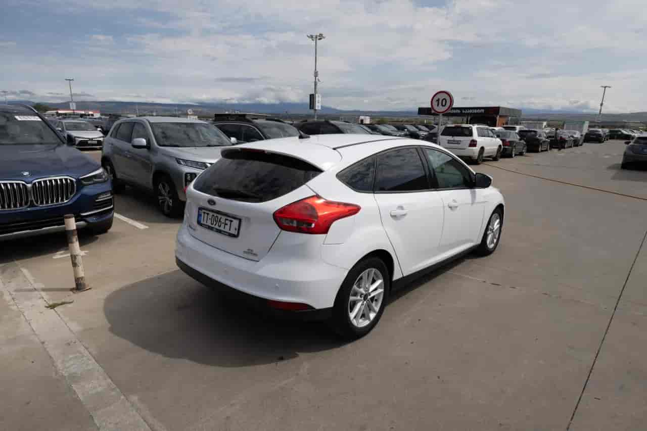 FORD Focus - 4
