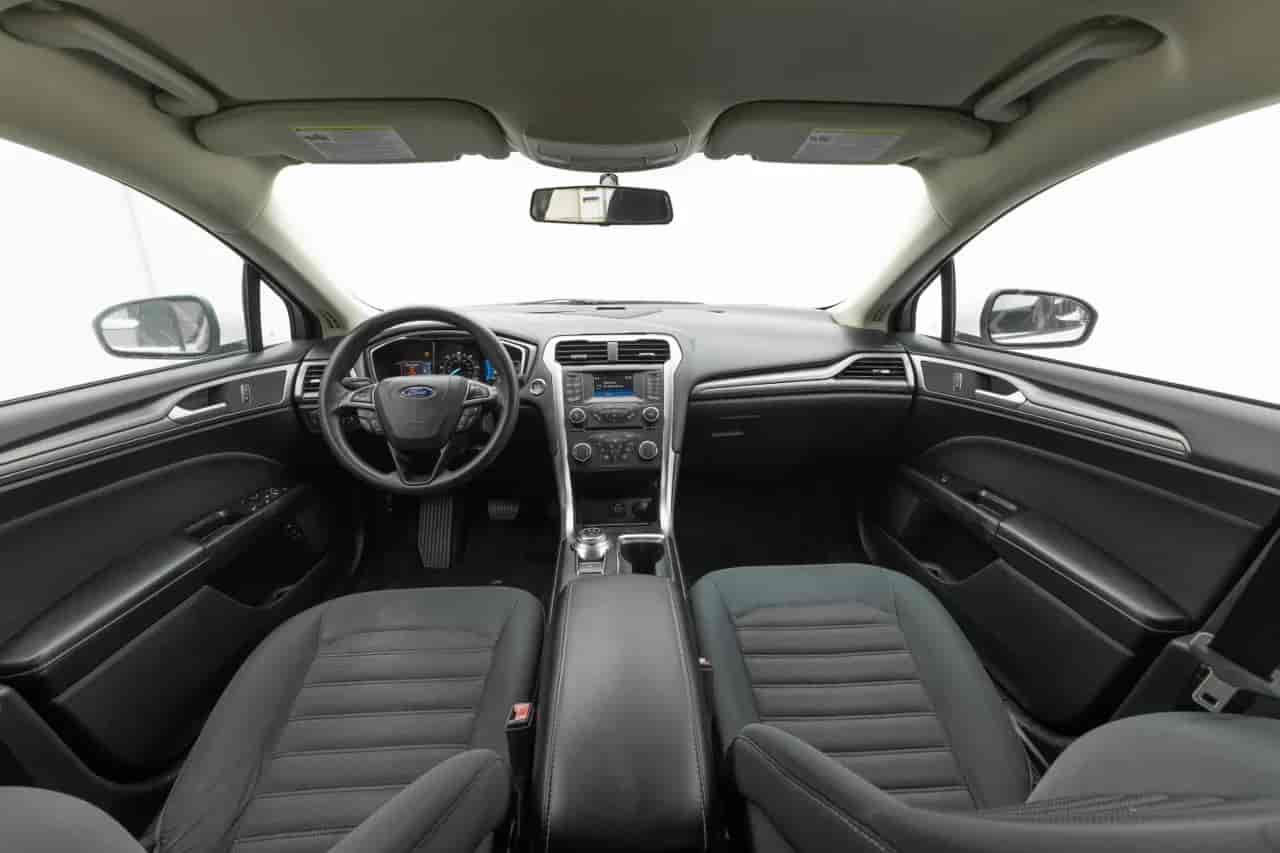 FORD Fusion - 10