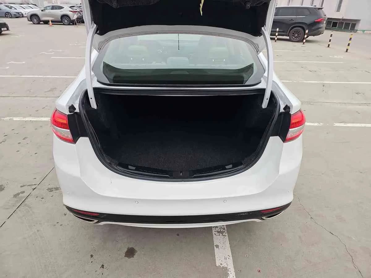 FORD Fusion - 9