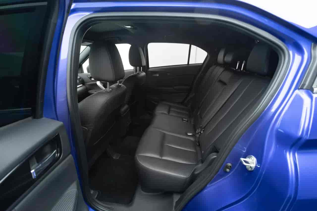 MITSUBISHI Eclipse Cross - 8