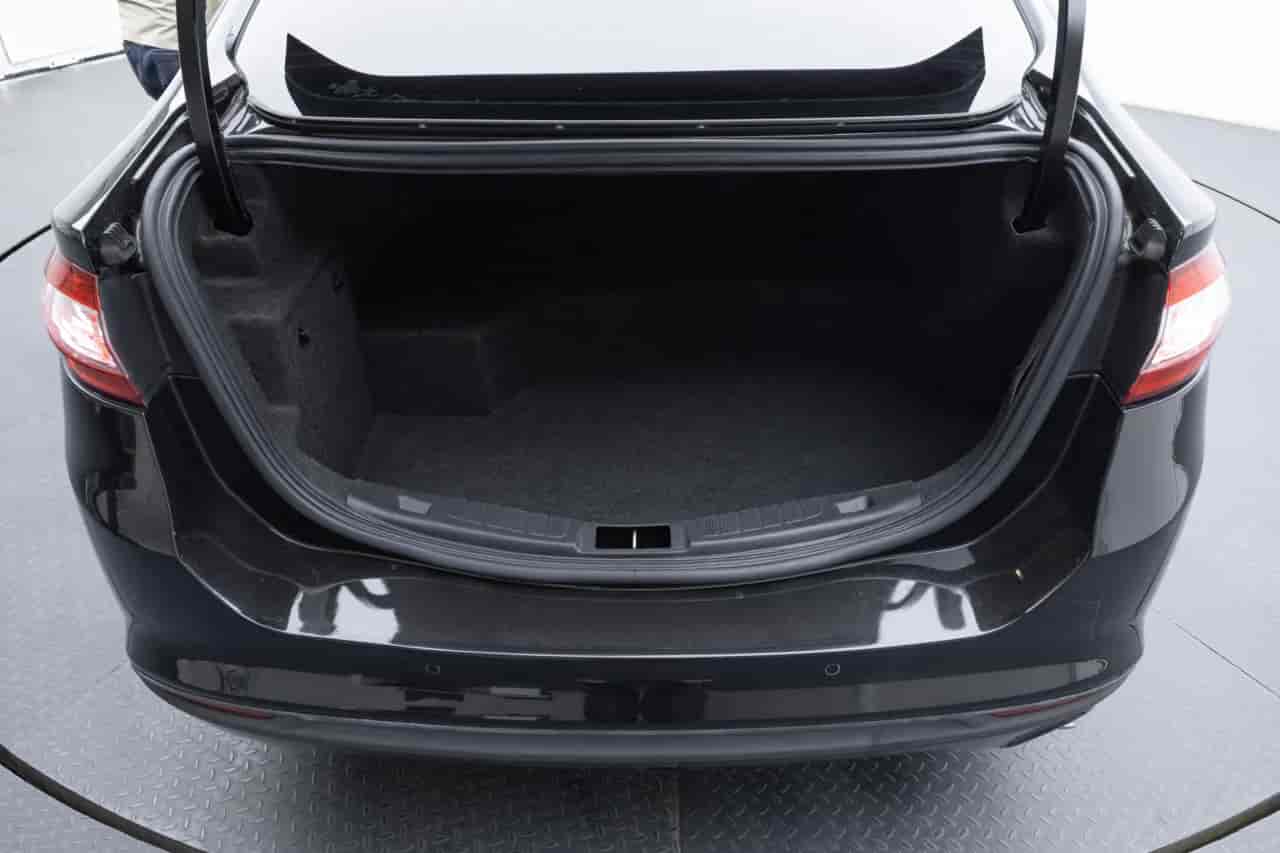 FORD Fusion - 7