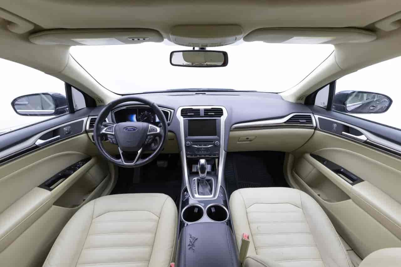 FORD Fusion - 9