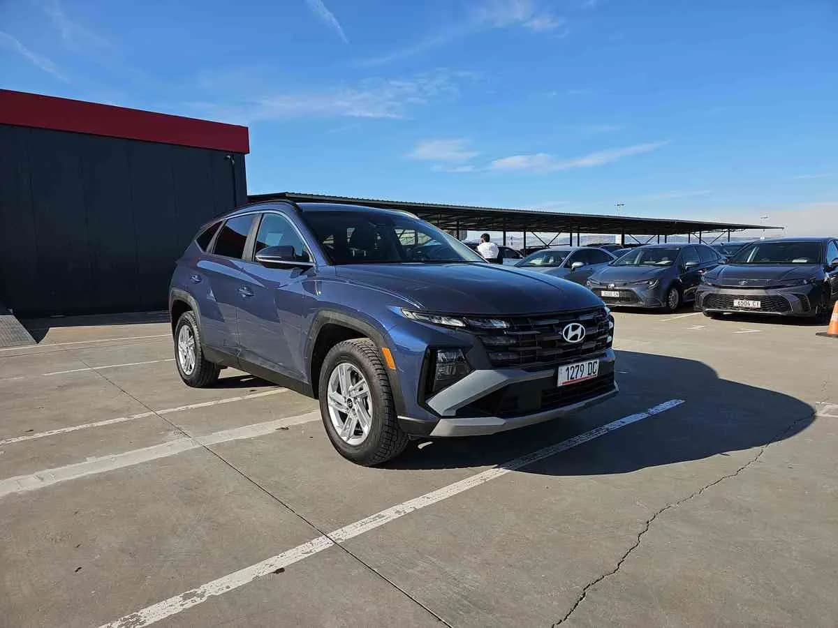 HYUNDAI Tucson - 3
