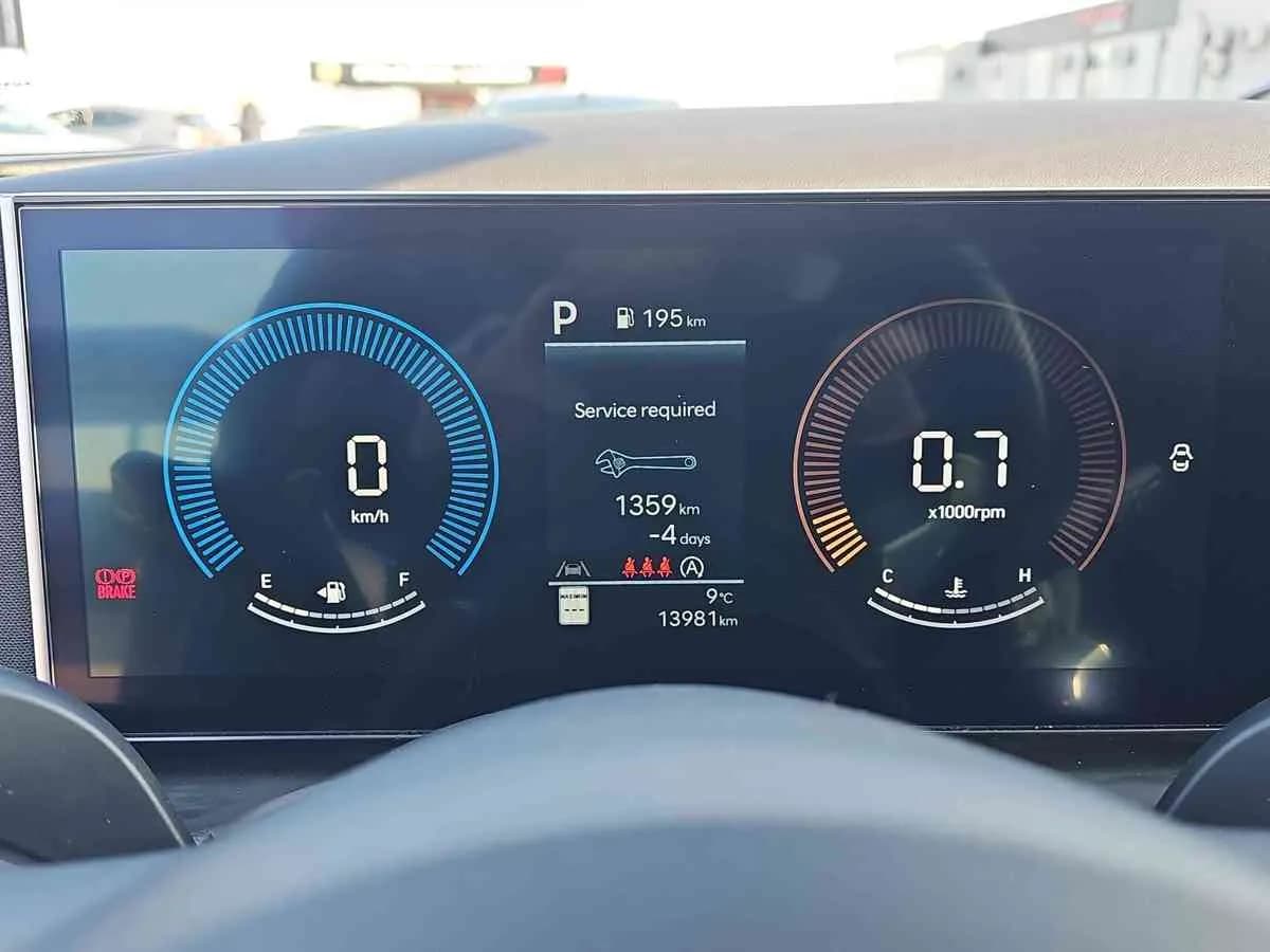 HYUNDAI Tucson - 9