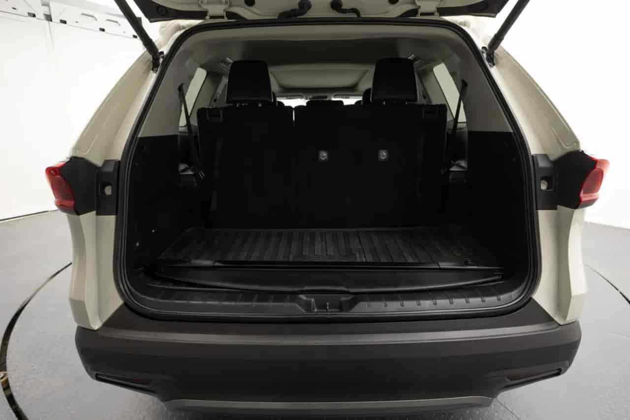 TOYOTA Grand Highlander - 7