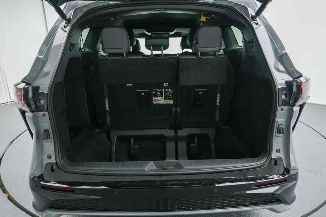 TOYOTA Sienna - 7