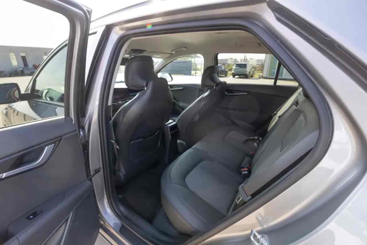 KIA Niro - 8